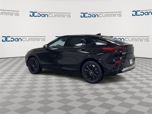 New 2026 Buick Envista Sport Touring image 6