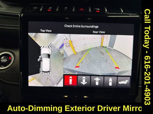 Used 2024 Jeep Grand Cherokee Limited w/ Luxury Tech Group II image 15