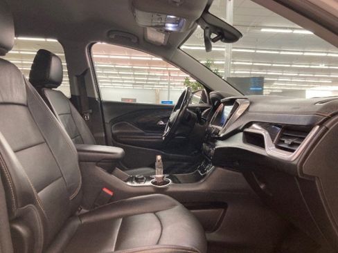 Used 2018 GMC Terrain SLT w/ Preferred Package image 16