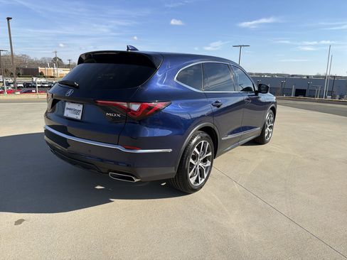 Certified 2023 Acura MDX FWD w/ Technology Package image 18