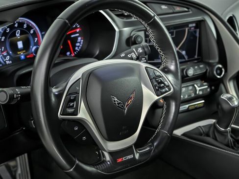 Used 2016 Chevrolet Corvette Z06 w/ 3LZ Preferred Equipment Group RWD image 24