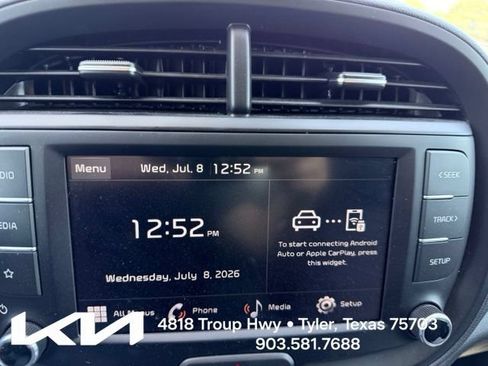Certified 2025 Kia Soul LX w/ LX Technology Package FWD image 17