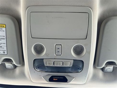 Used 2021 Ford EcoSport SE w/ SE Convenience Package image 16