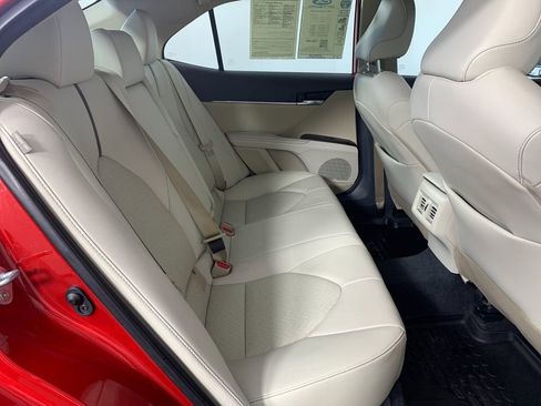 Used 2023 Toyota Camry XLE image 36