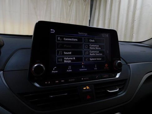 Used 2024 Nissan Altima 2.5 SR image 29