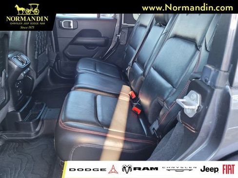 Used 2018 Jeep Wrangler Unlimited Rubicon AWD/4WD image 18