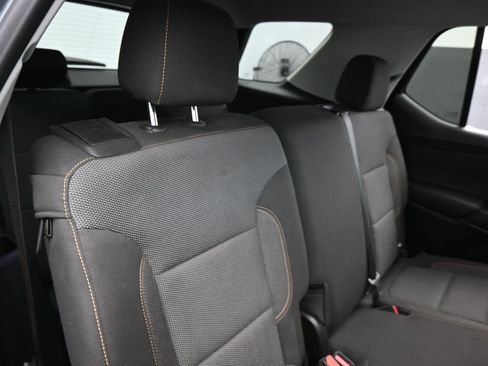 Used 2020 Chevrolet Traverse LS FWD image 33