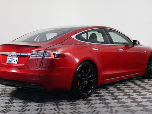 Used 2020 Tesla Model S Performance image 4