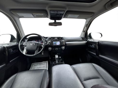 Used 2018 Toyota 4Runner TRD Off-Road Premium image 18