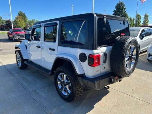 Used 2020 Jeep Wrangler Unlimited Sahara w/ Dual Top Group AWD/4WD image 4