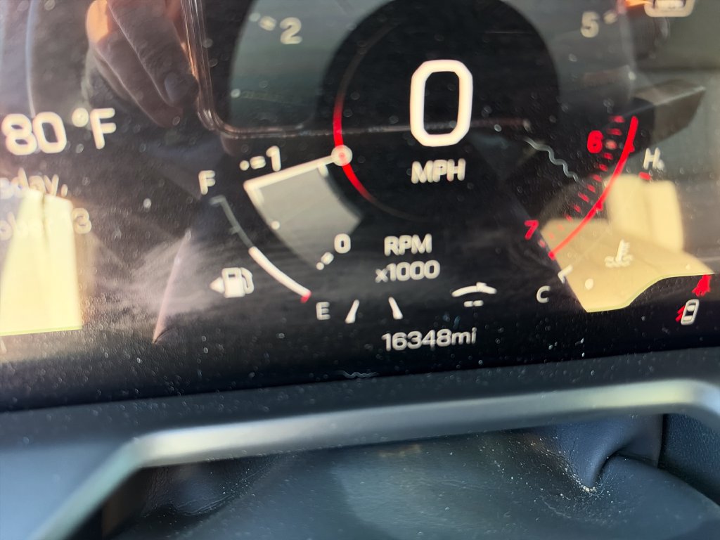 Used 2026 GMC Acadia Elevation w/ Elevation Premium Package FWD image 19