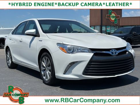 Used 2015 Toyota Camry XLE FWD image 1