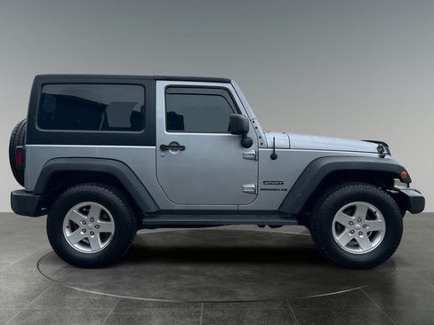 Used 2016 Jeep Wrangler Sport w/ Quick Order Package 24S AWD/4WD image 10