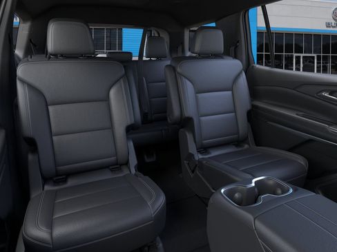 New 2026 Chevrolet Traverse LT w/ Driver Confidence Package FWD image 17