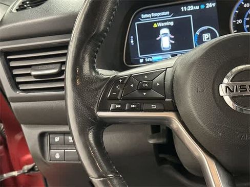 Used 2018 Nissan Leaf SV w/ SV All Weather Package image 8