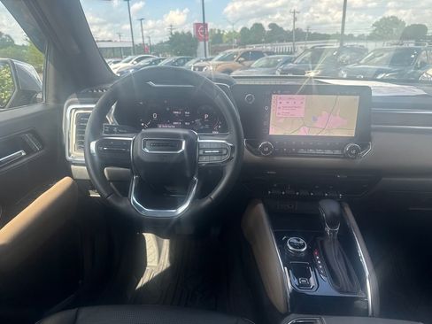 Used 2023 GMC Canyon Denali AWD/4WD image 24