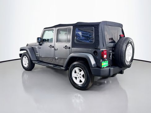 Used 2018 Jeep Wrangler Unlimited Sport S image 7