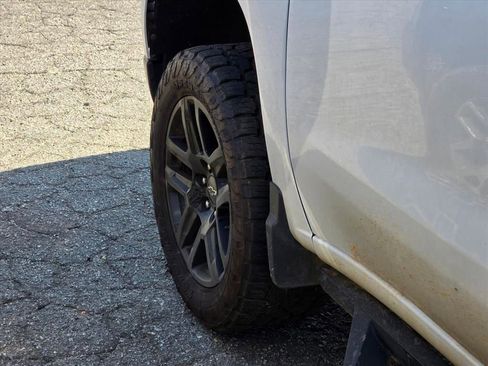 Used 2023 Chevrolet Silverado 1500 LT Trail Boss w/ Protection Package image 20