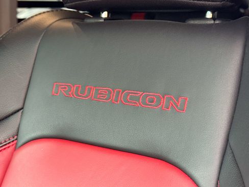 Used 2023 Jeep Wrangler Unlimited Rubicon 4xe image 13