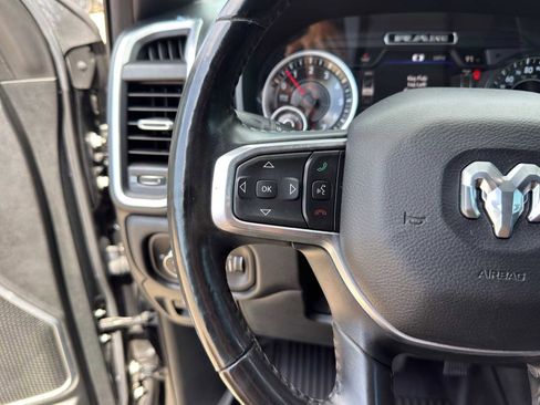 Used 2020 RAM 1500 Laramie w/ Sport Appearance Package AWD/4WD image 19