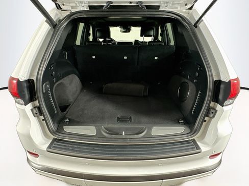 Used 2019 Jeep Grand Cherokee High Altitude AWD/4WD image 30