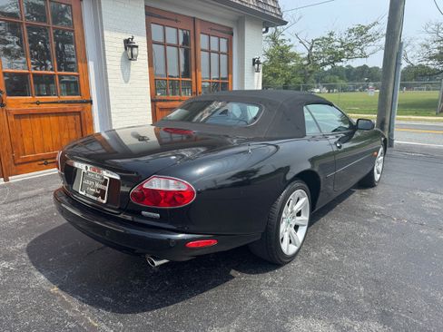 Used 2003 Jaguar XK8 Convertible image 26