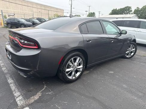 Certified 2022 Dodge Charger SXT AWD/4WD image 4