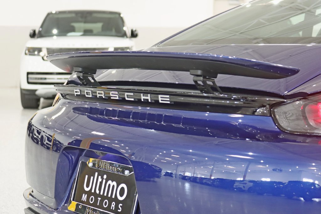 Used 2022 Porsche 718 Cayman S RWD image 11