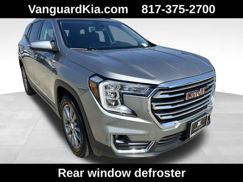 Used 2024 GMC Terrain SLT image 5