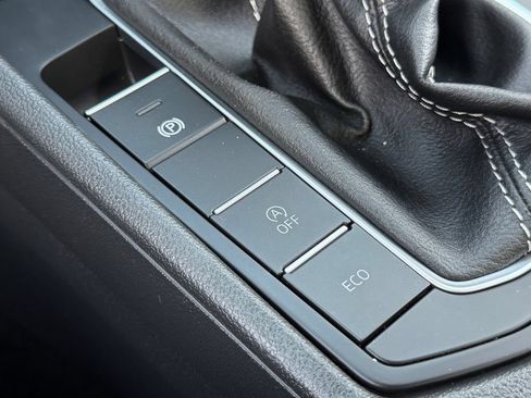 Used 2024 Volkswagen Jetta S FWD image 25