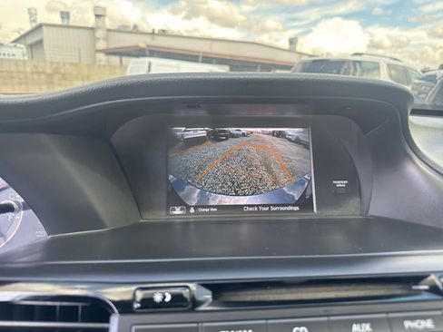 Used 2017 Honda Accord Sport image 28