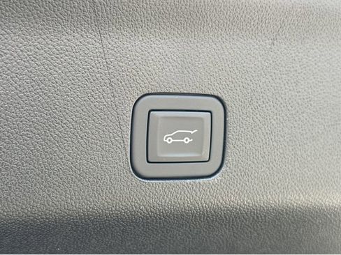 New 2026 Cadillac Escalade Sport image 9