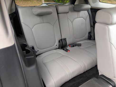 Used 2024 Honda Pilot Touring image 22