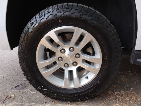 Used 2020 Chevrolet Tahoe LT AWD/4WD image 44