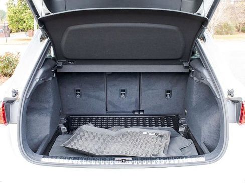 Used 2022 Audi Q3 2.0T Premium Plus image 23