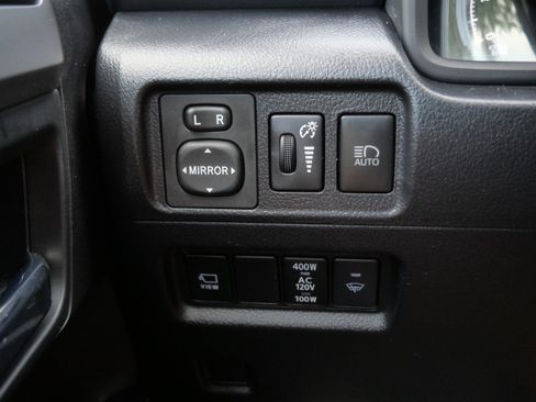 Certified 2022 Toyota 4Runner Limited AWD/4WD image 26