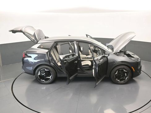 Used 2026 Kia Sportage EX FWD image 68