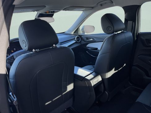 New 2026 Chevrolet Trax LT image 27