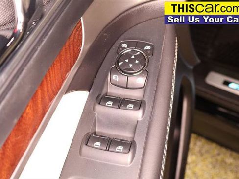 Used 2016 Ford Explorer Platinum image 36