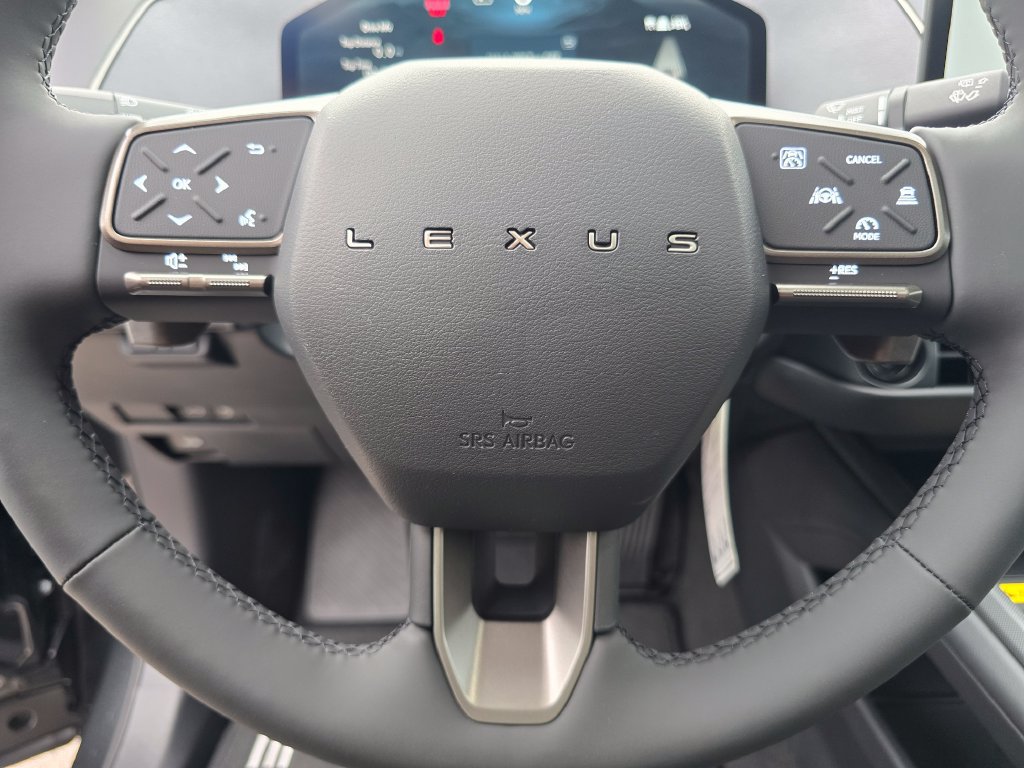 New 2026 Lexus ES 350h AWD w/ Convenience Package image 38