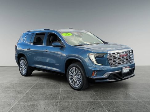Used 2025 GMC Acadia Denali image 7