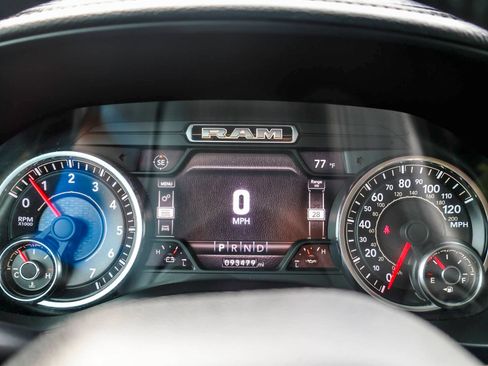 Used 2021 RAM 1500 Laramie w/ Laramie Southwest Edition RWD image 17