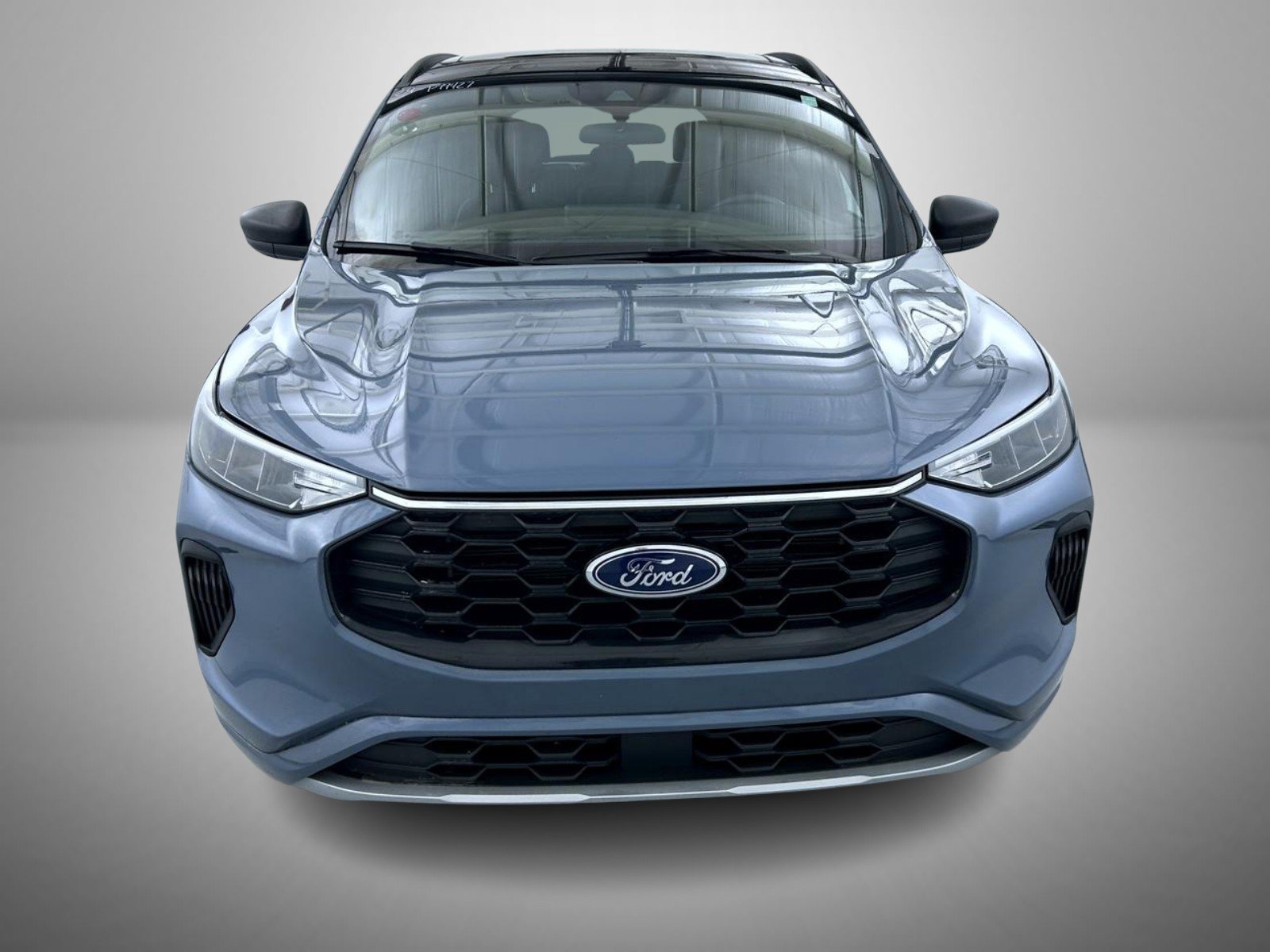 Used 2024 Ford Escape ST-Line w/ Tech Pack #1 AWD/4WD image 2