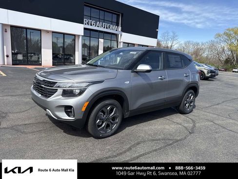 New 2026 Kia Seltos LX AWD/4WD image 1