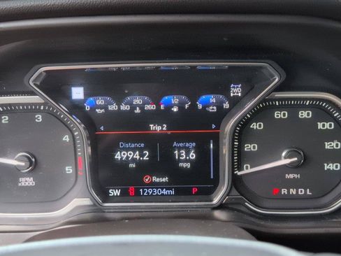 Used 2020 GMC Sierra 2500 Denali w/ Denali Ultimate Package AWD/4WD image 27