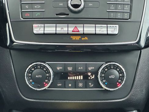 Used 2016 Mercedes-Benz GLE 350 GLE 350 4MATIC Sport Utility 4 w/ Premium Package image 25