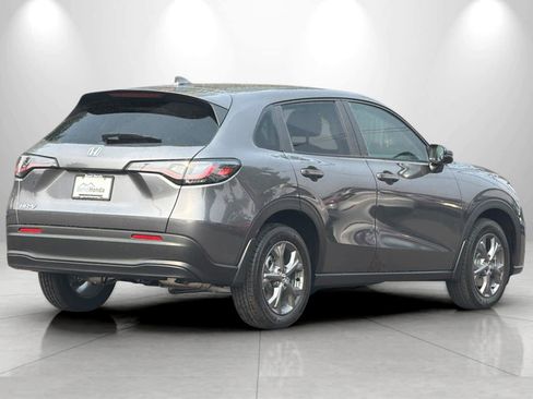 New 2027 Honda HR-V LX image 2
