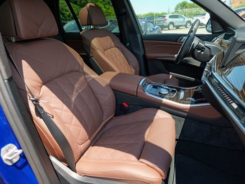 Used 2025 BMW X5 M60i w/ Executive Package AWD/4WD image 38