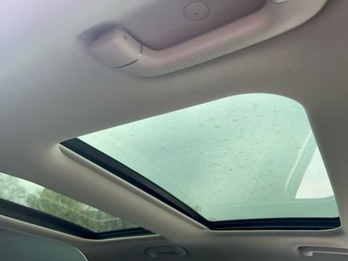 Used 2023 Genesis GV80 2.5T w/ Prestige 20" Package image 20