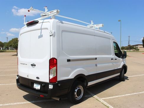 Used 2024 Ford Transit 250 148 Medium Roof RWD image 4